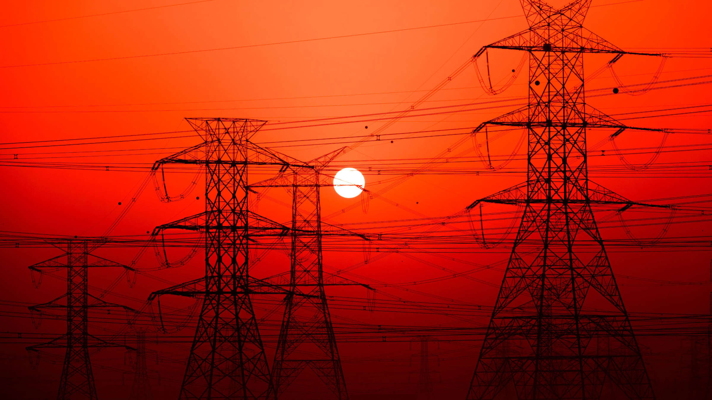 Electrical power grid with transmission lines